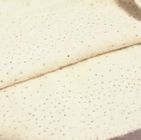 Stunning Ivory Sweater Set with Pearl Embellishment Zara NWT size M - Picture 4 of 5